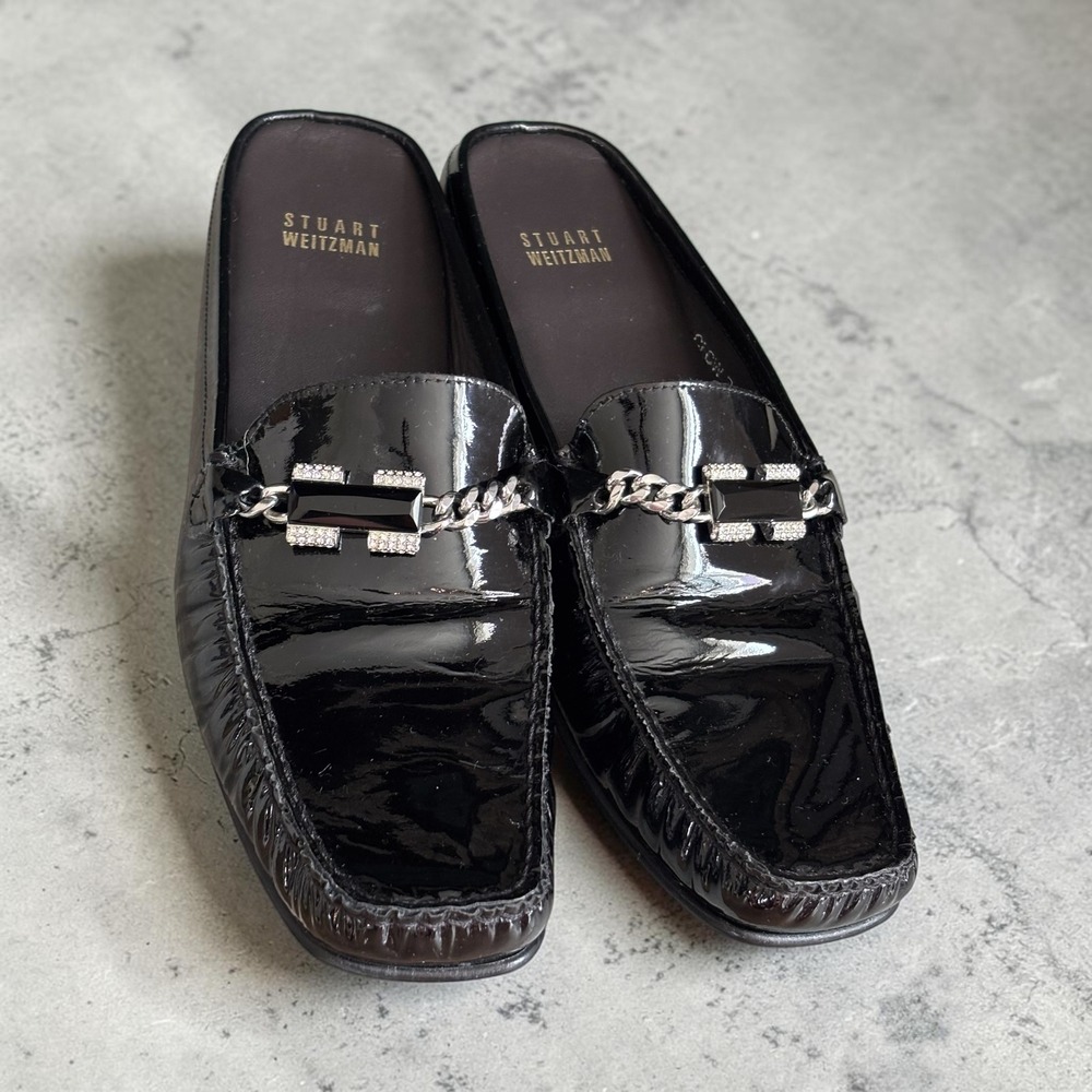Stuart Weitzman Black Patent Leather Mule Loafer Rhinestone Silver Chain Size 9M